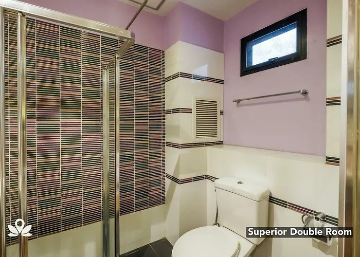 Zen Basic Glitz Hotel. Hotel 3*